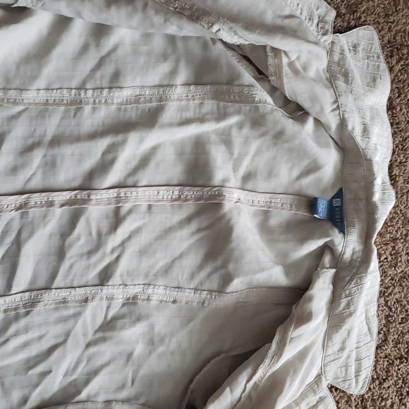 Jacket - Picture 3 of 4